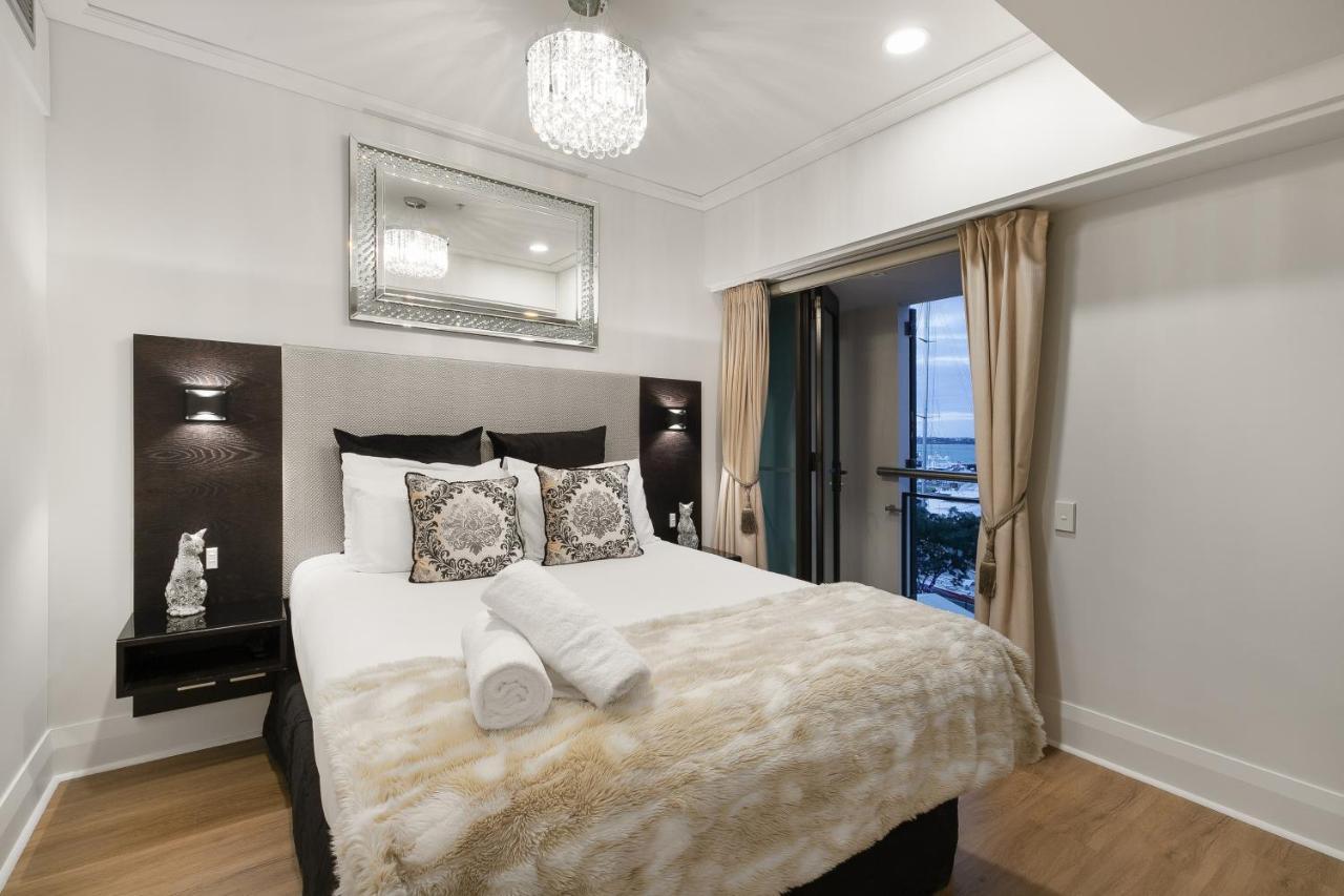 Extravagant Escape Apartment Auckland Exterior photo